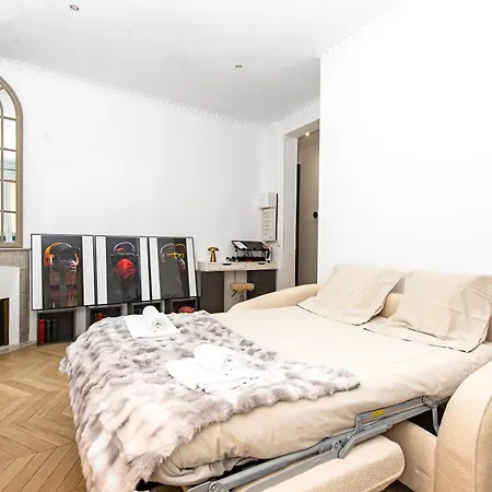 Le Castillon Apartment