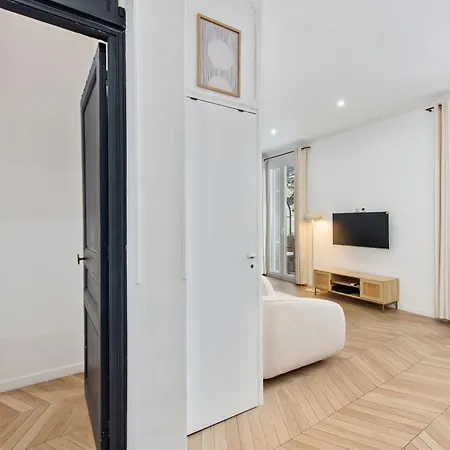 Le Castillon Apartment Beausoleil